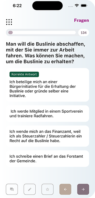 Eine Prüfungsfrage auf Deutsch mit der Übersetzung unter jeder Antwort